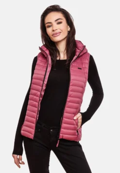 Marikoo Hasenpfote - Bodywarmer - Berry -Marikoo 7c93d2e9bccb46409ca6535a22fc5712 scaled