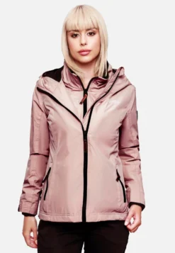 Marikoo Outdoor Jassen Functionele Jas Erdbeere Dames Roze 15 Marikoo Outdoor Jassen Functionele Jas Erdbeere Dames Roze -Marikoo c97617357991604f0cdc36410c6091c3 scaled