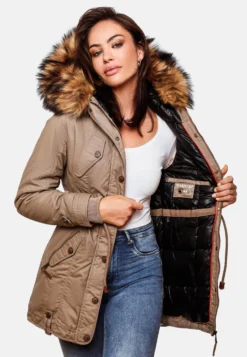 Marikoo Parkas Winterparka La Viva Dames Lichtbeige 17 Marikoo Parkas Winterparka La Viva Dames Lichtbeige -Marikoo d8fab383980db4105d0ac3ebd3c7ccd5 scaled